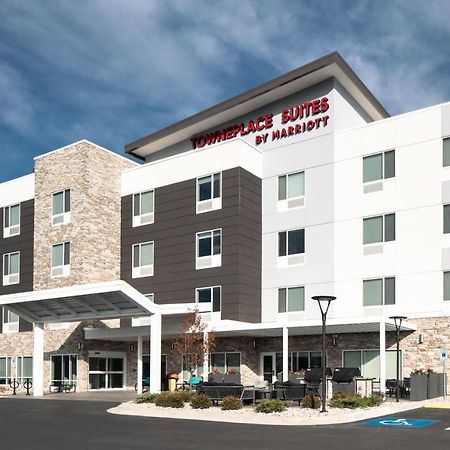 Towneplace Suites By Marriott Oconomowoc Exterior foto